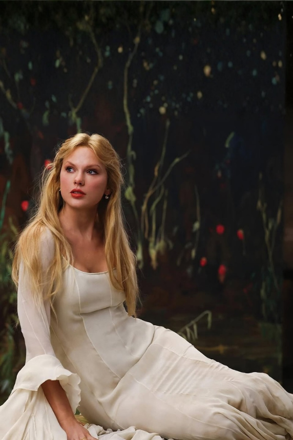 9 vestidos de formatura inspirados no clipe ‘The Fate of Ophelia’, de Taylor Swift 1 vestidos de formatura longo